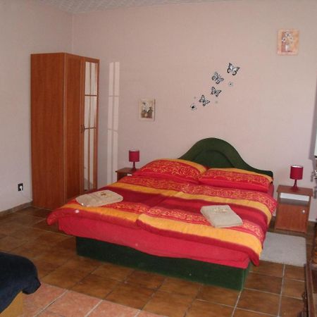 Viola Vendeghaz Daire Kehidakustány Dış mekan fotoğraf